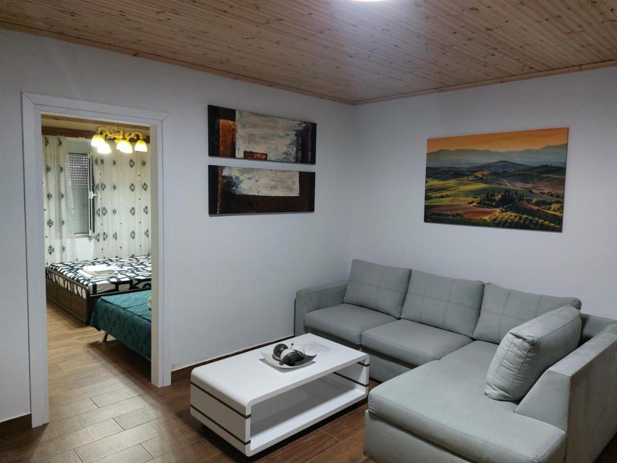 Herta Apartment Берат Экстерьер фото